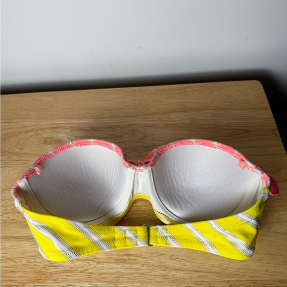 Victoria’s Secret Women’s Y2K Pink and Yellow Strapless Bikini Top size 32 C - Picture 2 of 6